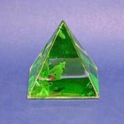 Paperweight Penstand Pyramid Crocodile